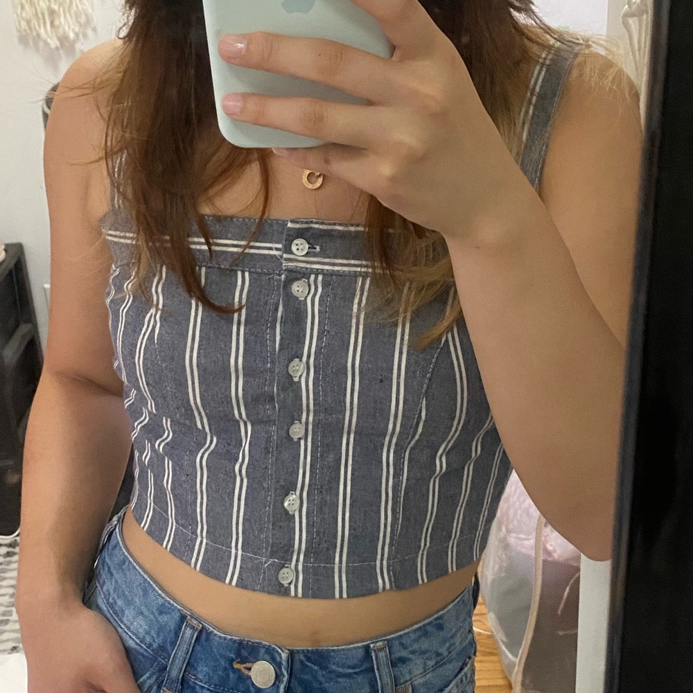 Brandy Melville Crop Top